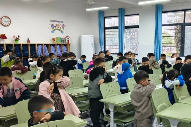 在返校预备上极简清单成为趋势轻装上阵有助于减轻心思担负